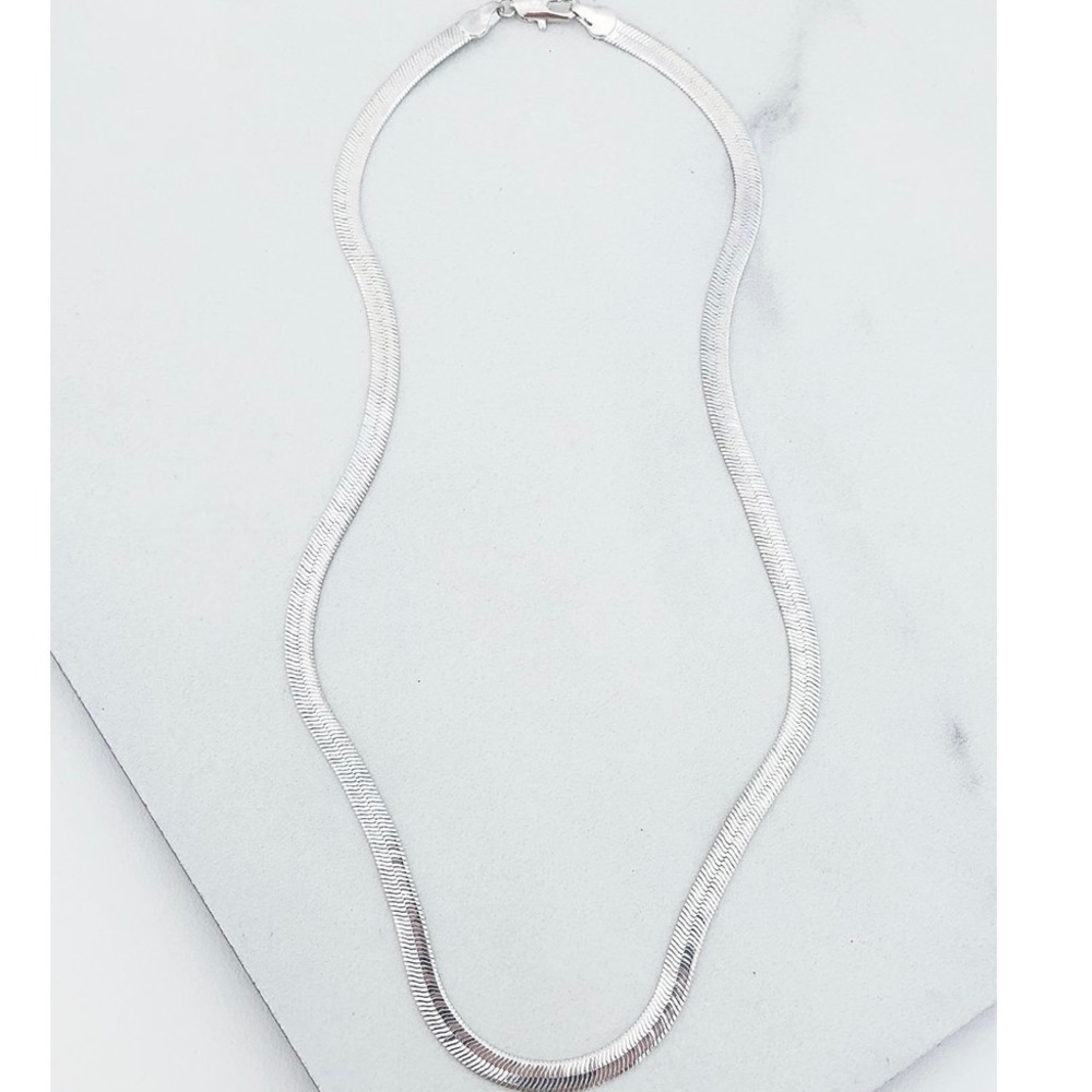 20”NEW 925 STERLING SILVER HERRINGBONE NECKLACE, NICE NECKLACE, CUTE NECKLACE - Picture 5 of 5